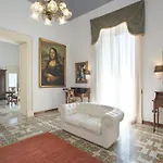 Frühstückspension Palazzo Scarciglia - Dimora D'epoca *