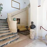 Frühstückspension Palazzo Scarciglia - Dimora D'epoca Minervino di Lecce