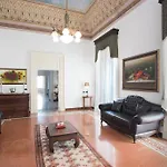 Frühstückspension Palazzo Scarciglia - Dimora D'epoca Minervino di Lecce