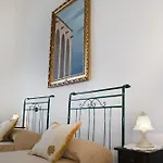 Palazzo Scarciglia - Dimora D'epoca