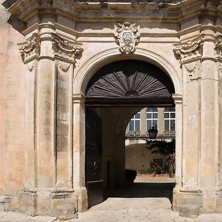 Palazzo Scarciglia - Dimora D'epoca *