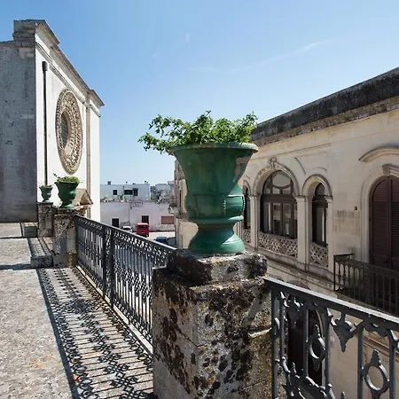 Bed & Breakfast Palazzo Scarciglia - Dimora D'epoca *