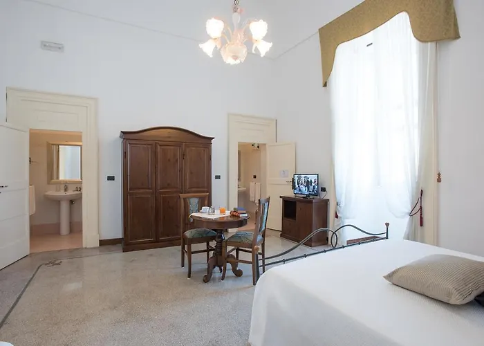 Bed & Breakfast Palazzo Scarciglia - Dimora D'epoca