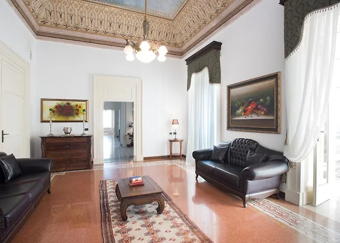 Bed & Breakfast Palazzo Scarciglia - Dimora D'epoca Minervino di Lecce