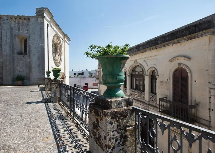 Bed & Breakfast Palazzo Scarciglia - Dimora D'epoca *