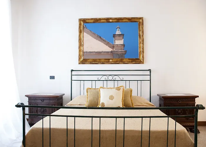 Palazzo Scarciglia - Dimora D'epoca Bed & Breakfast