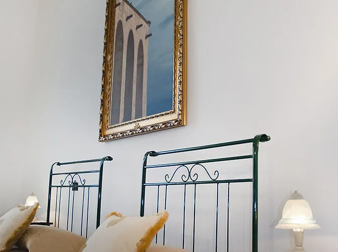 Palazzo Scarciglia - Dimora D'epoca